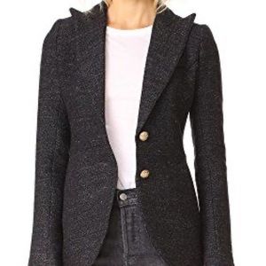 Smythe riding blazer in charcoal tweed size 10. Looks fantastic with leggings!